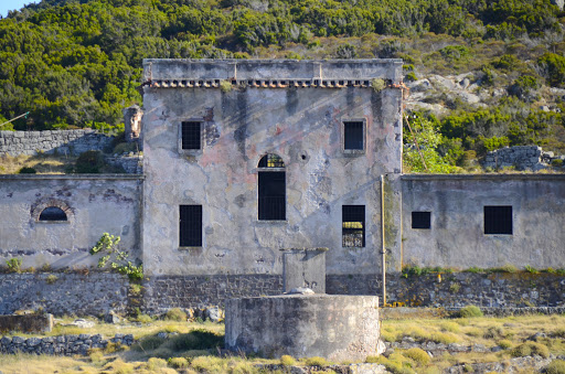 l'ex carcere a Capraia